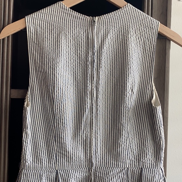 GAP Seersucker Fit and Flare Dress Size 0 - Picture 7 of 7